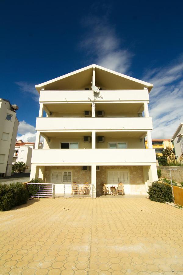 Apartments Nebeska Novalja Exterior foto